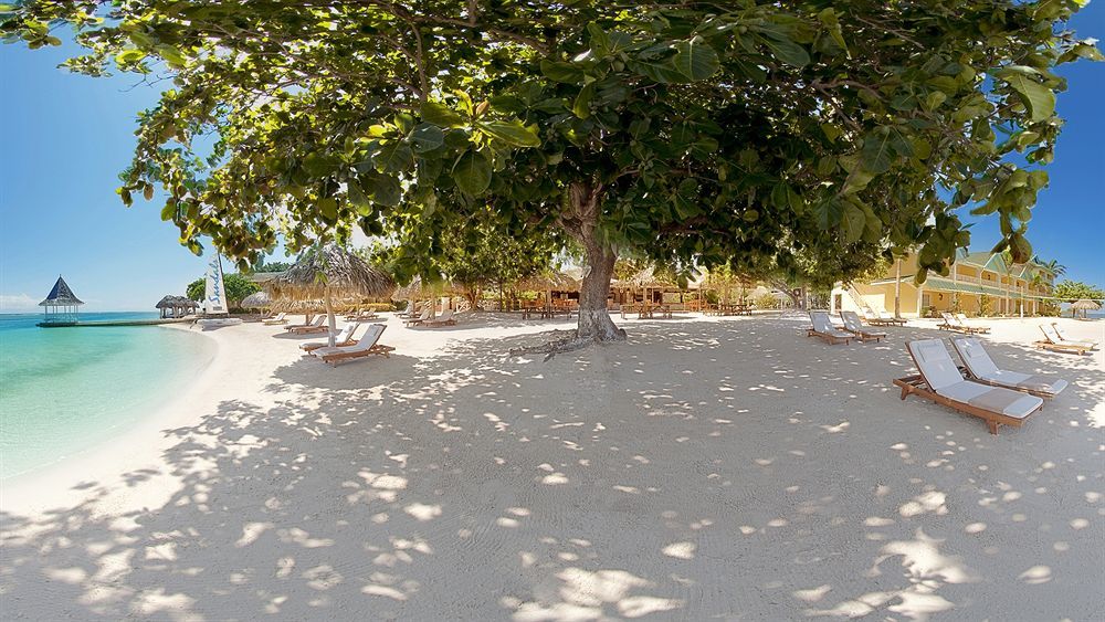 Sandals Royal Caribbean (Adults Only) Бухта Монтего Экстерьер фото