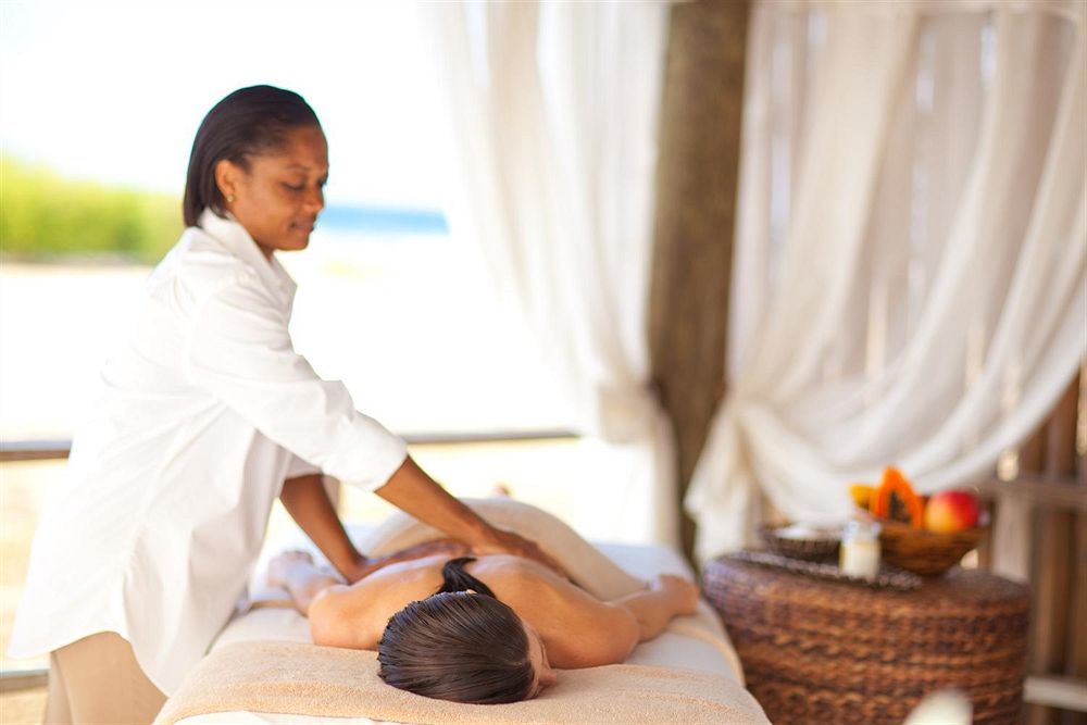 Sandals Royal Caribbean (Adults Only) Бухта Монтего Экстерьер фото